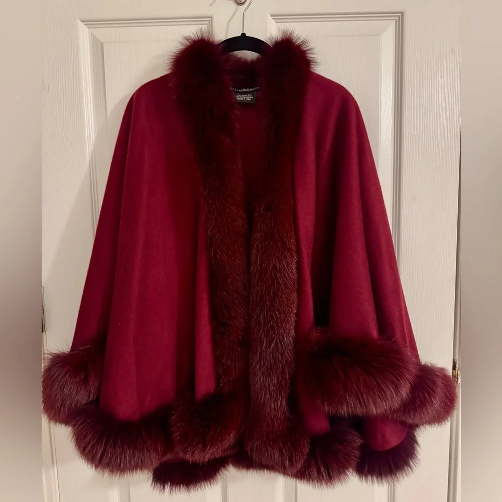 Sofia Cashmere Cervinia Fox Fur Trimmed Burgundy Garnet Red Cape - Petite Length - Picture 1 of 13